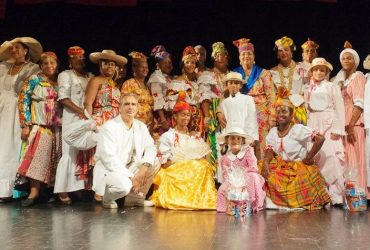 Le costume créole traditionnel : mi bèl moman !