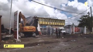 Par mesure de sécurité, le local a dû être entièrement détruit... (Photo Martinique-1ère)